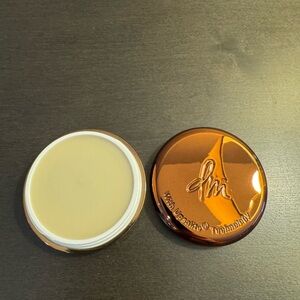 Danessa Myricks Yummy Skin Blurring Balm Powder Universal Travel Size NEW